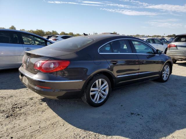 72234384-2010-volkswagen-cc_3