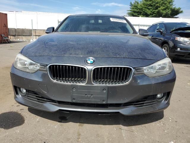 72352654-2013-bmw-3-series_5