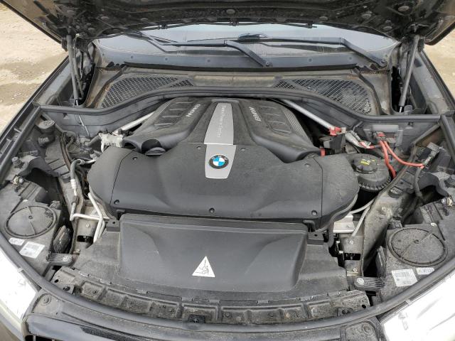 72360664-2015-bmw-x6_12