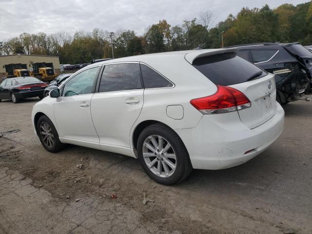 72428193-2010-toyota-venza_2