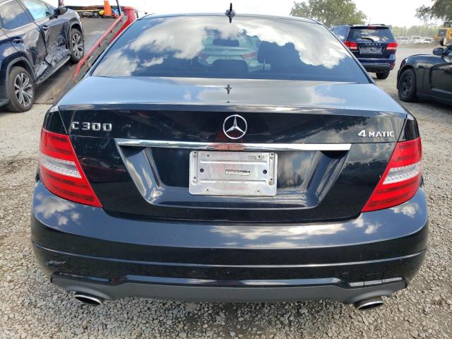 72469534-2013-mercedes-benz-c-class_6