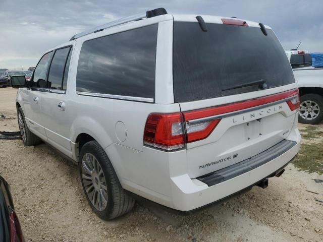 72543613-2015-lincoln-navigator_2