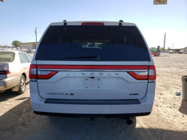 72543613-2015-lincoln-navigator_6