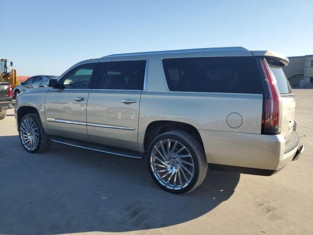 72565064-2015-cadillac-escalade_2