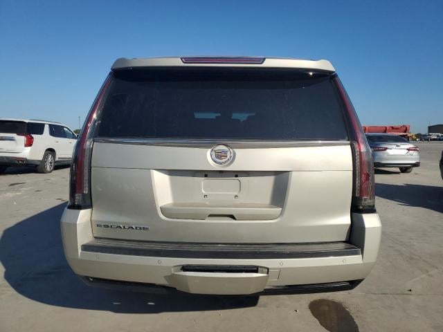 72565064-2015-cadillac-escalade_6