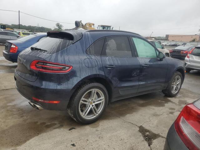 72612814-2017-porsche-macan_3