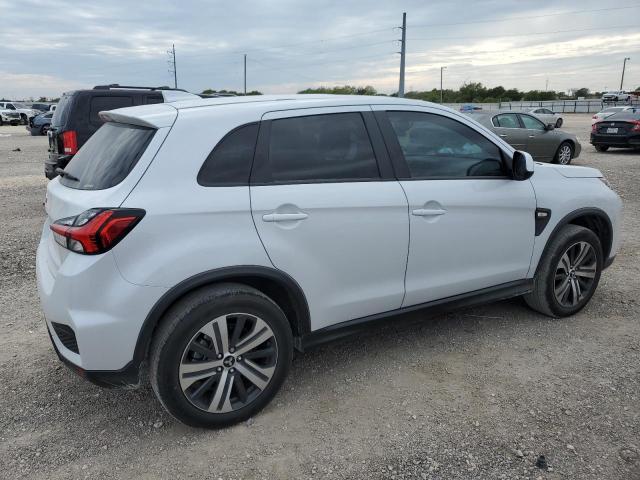 72640884-2023-mitsubishi-outlander_3