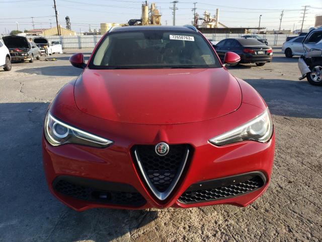 72650763-2018-alfa-romeo-stelvio_5