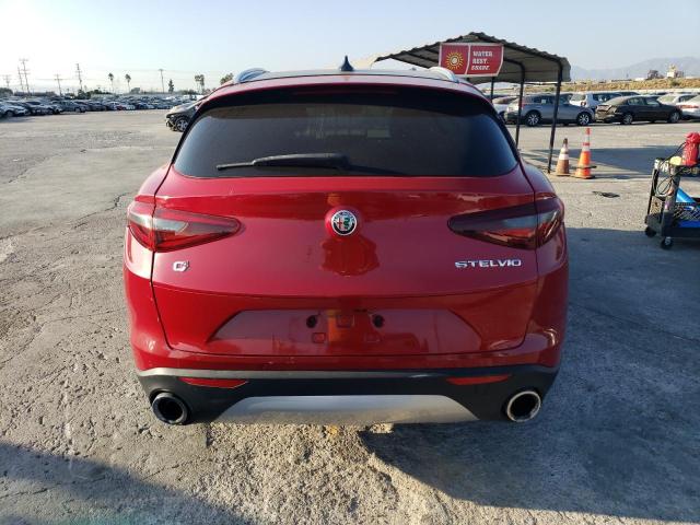 72650763-2018-alfa-romeo-stelvio_6