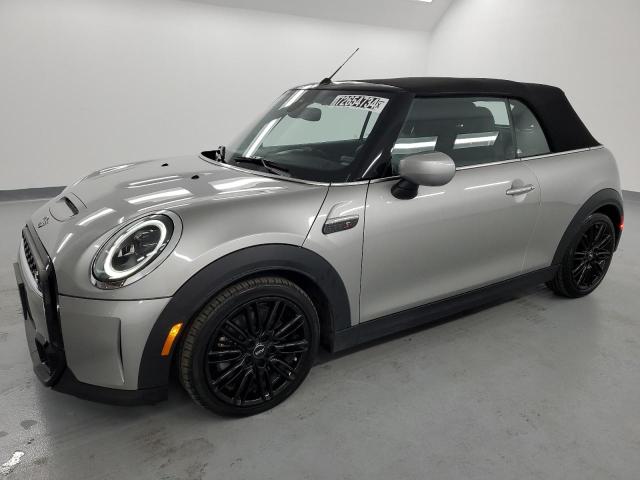 72654734-2024-mini-cooper_1