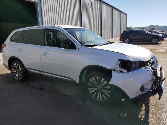 72727953-2020-mitsubishi-outlander_4