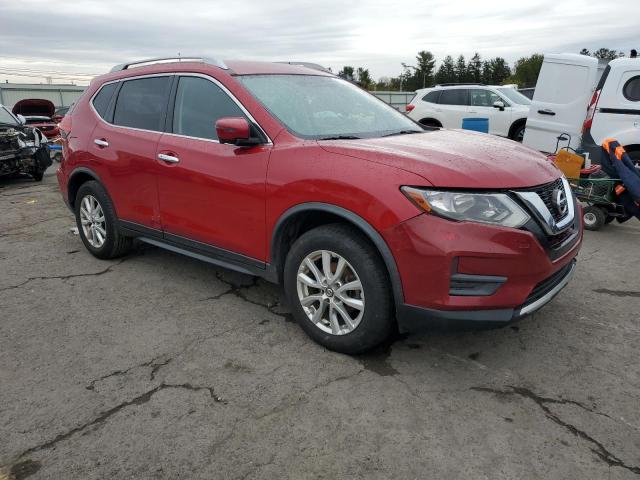 72745314-2017-nissan-rogue_4