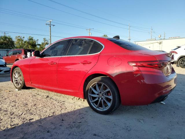 72758754-2018-alfa-romeo-giulia_2