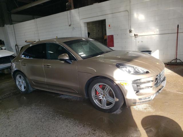 72782164-2015-porsche-macan_4