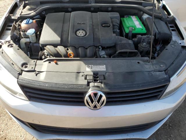 72813074-2012-volkswagen-jetta_11