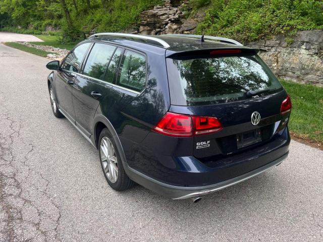 72853974-2017-volkswagen-golf_3