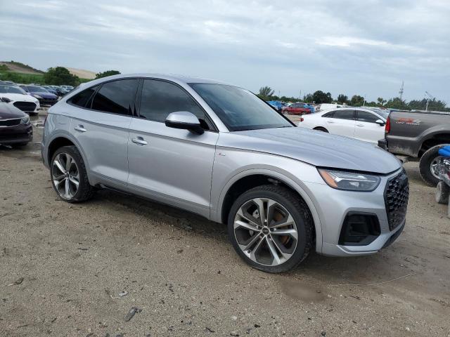 73026624-2023-audi-q5_4