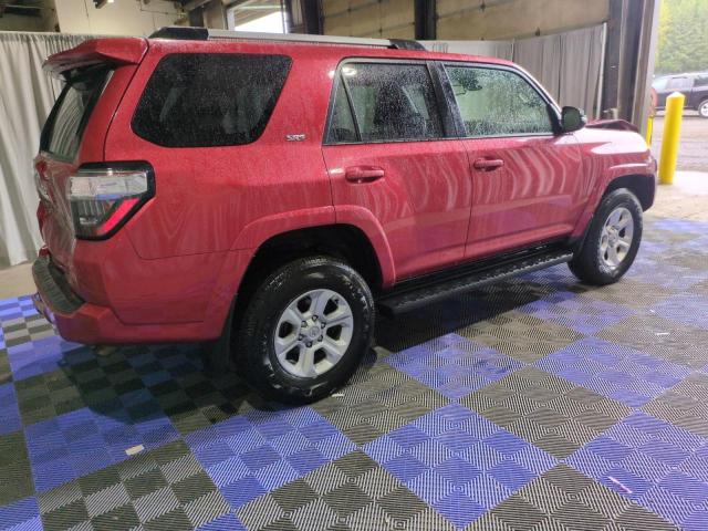 73033634-2023-toyota-4runner-se_3