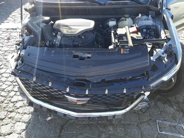 73042643-2022-cadillac-xt6_12