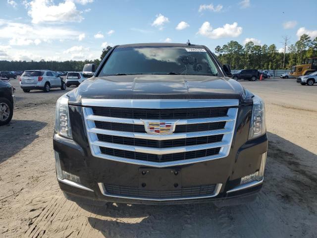 73063784-2015-cadillac-escalade_5