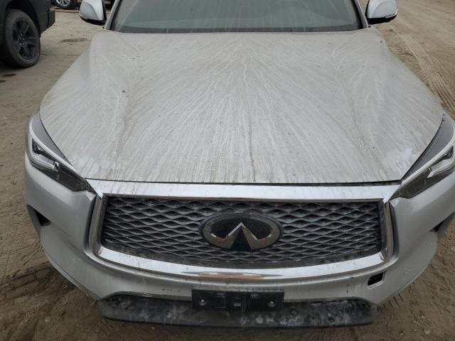 73132834-2019-infiniti-qx50_12