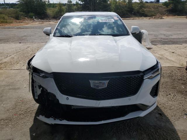 73152354-2022-cadillac-ct4_5