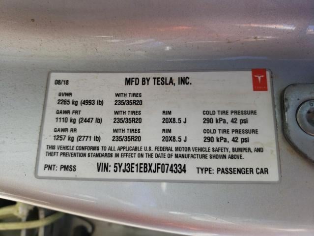 73166904-2018-tesla-model-3_12