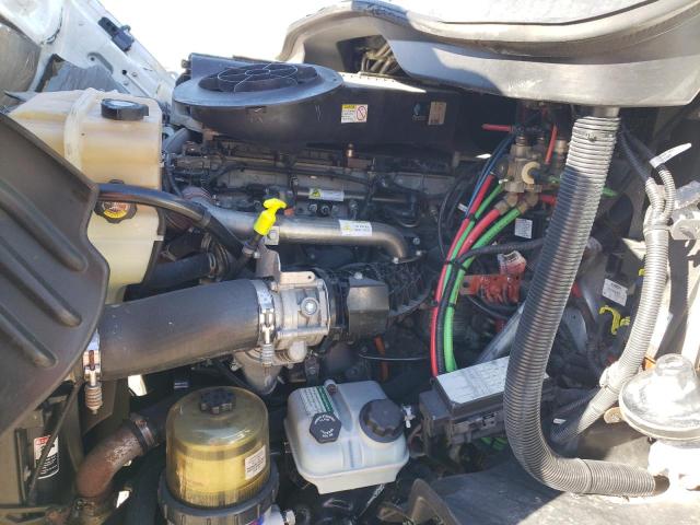 73202583-2015-freightliner-all-other_7