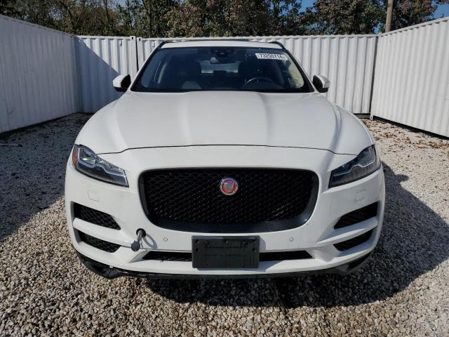 73255714-2017-jaguar-f-pace_5