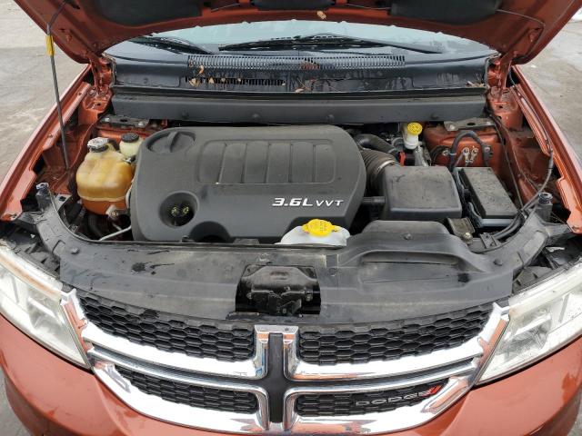 73302084-2012-dodge-journey_12