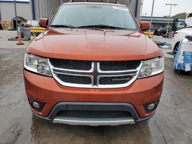 73302084-2012-dodge-journey_5