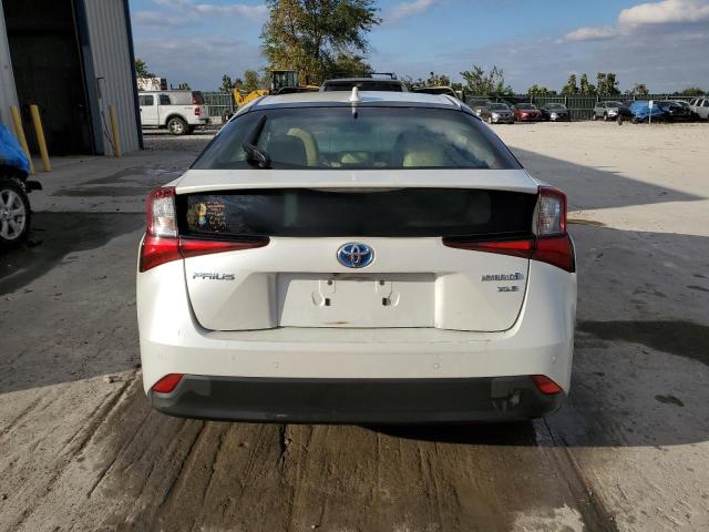 73348694-2021-toyota-prius_6