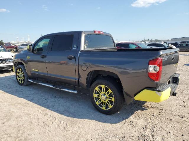 73349754-2015-toyota-tundra_2