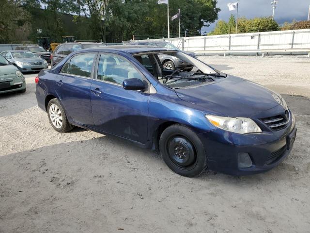 73355684-2013-toyota-corolla_4