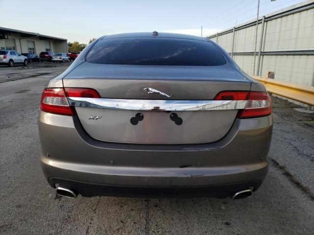 73514963-2011-jaguar-xf_6