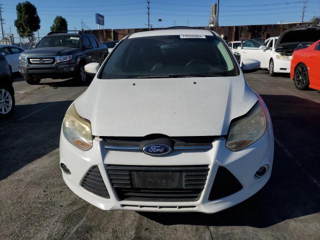 73526994-2014-ford-focus_5