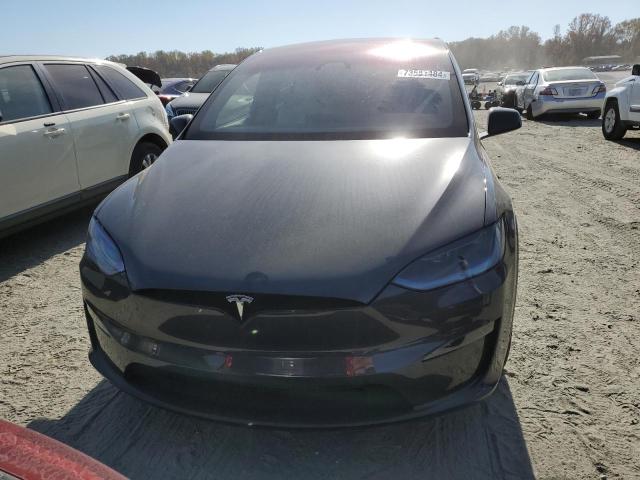 73581484-2024-tesla-model-x_5