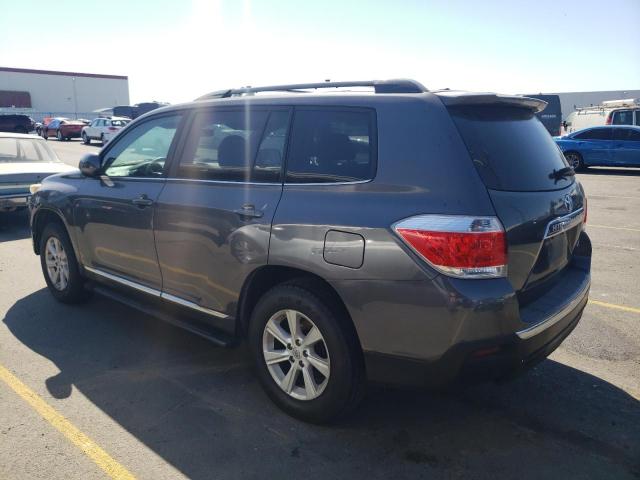 73583494-2011-toyota-highlander_2