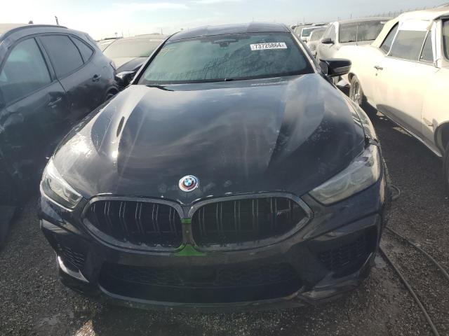 73725864-2023-bmw-m8_5