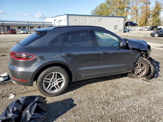 73783193-2017-porsche-macan_3