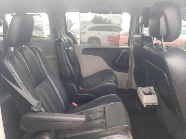 73791884-2015-chrysler-minivan_11