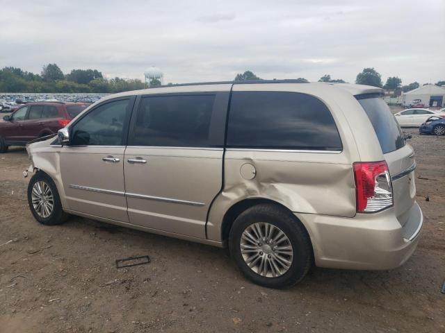 73791884-2015-chrysler-minivan_2