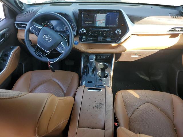 73860934-2021-toyota-highlander_8