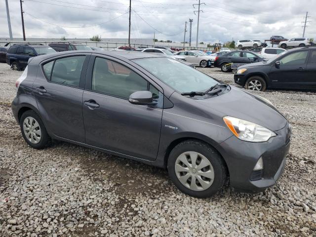 73868524-2014-toyota-prius_4