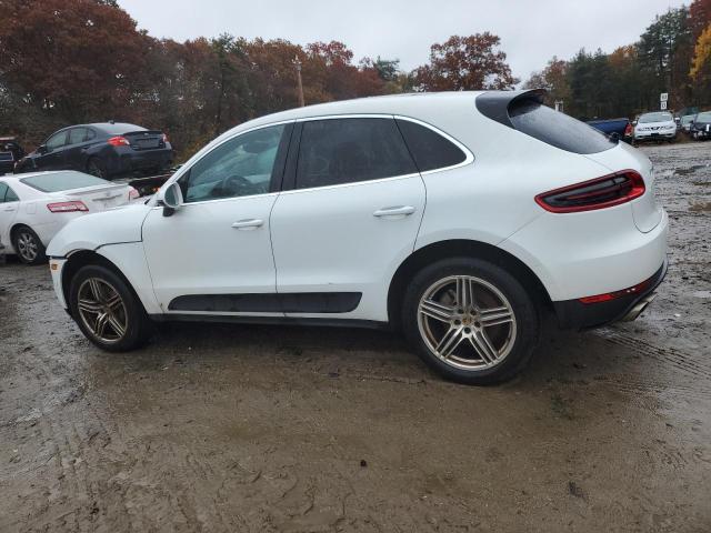 73921823-2015-porsche-macan_2