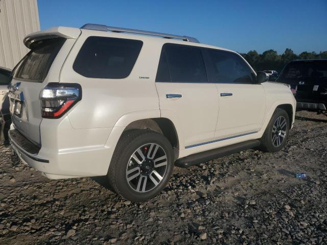 73930524-2023-toyota-4runner_3