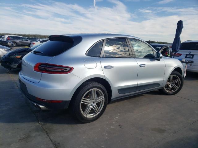 73947513-2015-porsche-macan_3