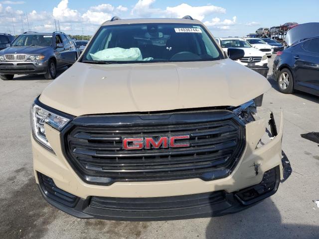 74036744-2023-gmc-terrain_5