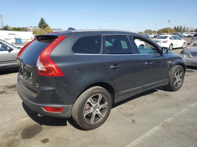 74069074-2013-volvo-xc60_3