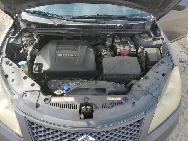 74157063-2010-suzuki-kizashi_11